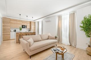 Pis a Universidad-Malasaña. Piso en venta en calle san bernardo
