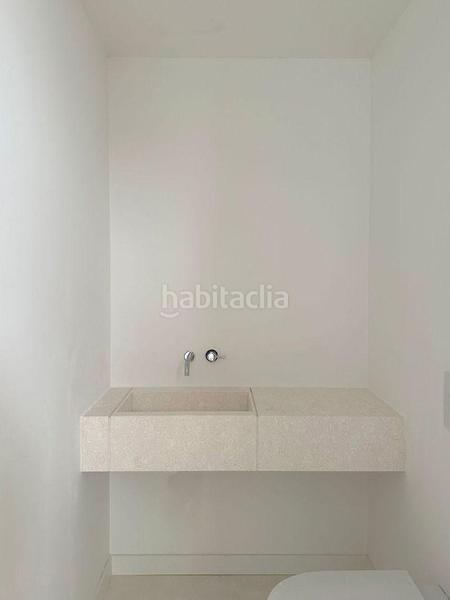 Foto b9145c5c-52d8-443d-9f85-be1db5b57722. Casa con parcheggio in Nueva España Madrid