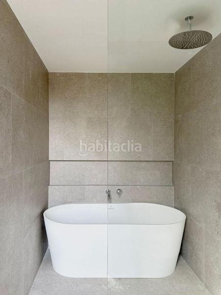Foto fd1d0ad5-3ffa-4364-9b1f-243712883e3f. Casa con parcheggio in Nueva España Madrid