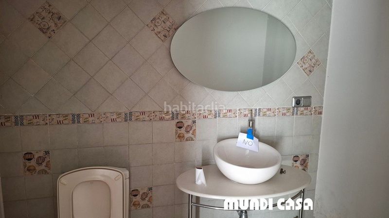 Foto 54d91514-772e-4831-b510-44831ec0ec74. Local comercial a Boiro