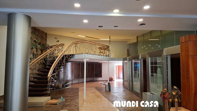 Foto ad2ec5a5-24e3-4c55-94dc-66dd0129ffd0. Local comercial a Boiro