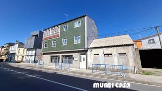Affitto Casa  Escarabote. Casa en alquiler en boiro, 3 dormitorios.