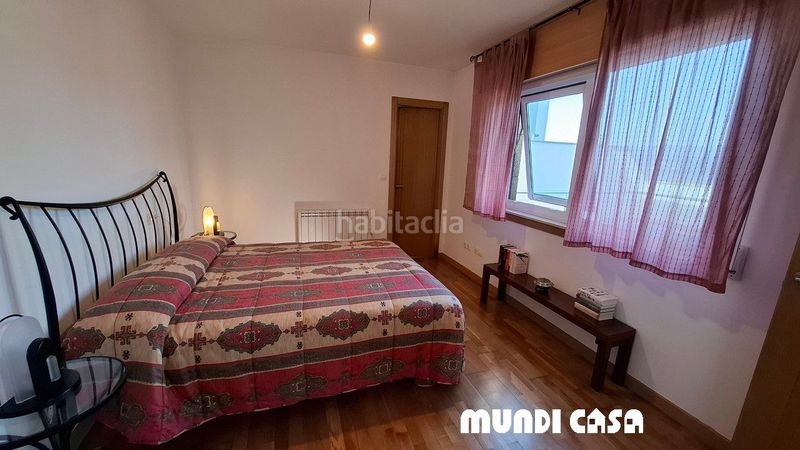 Foto e9673ec3-116f-4353-a7db-5b5b13d27d11. Apartament amb calefacció aparcament a Rianxo