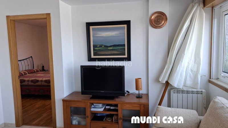 Foto fafa35a8-bb31-4cd0-a08f-a9d0407fa2e6. Apartament amb calefacció aparcament a Rianxo