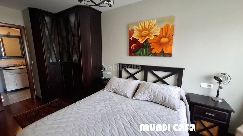 Foto b0887d3e-3d34-4678-8370-9079ac1b9eeb. Pis amb aparcament a Pobra do Caramiñal (A)