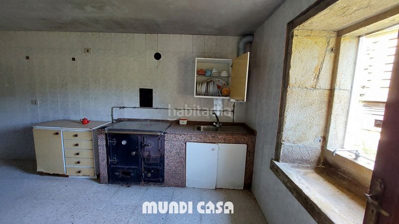 Foto 7801a1a8-a358-49b5-b5bd-9d553bcf5767. Casa  en venta , 3 dormitorios. en Boiro