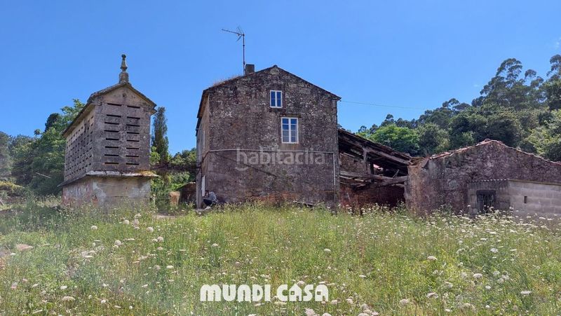 Foto e080f2eb-f0c3-4961-92c2-06961a4fde81. Casa  en venta , 3 dormitorios. en Boiro