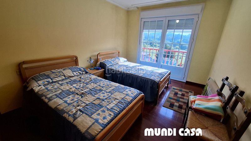 Foto 10d29daa-842c-4a8c-bd0d-aa7ec799efd2. Piso  en venta , 3 dormitorios. en Boiro