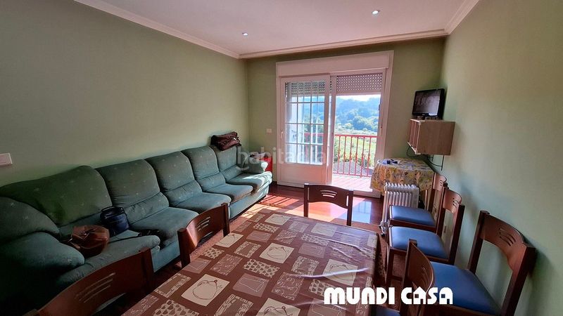 Foto 1a6983c7-2d0d-494f-afe0-21e50b23f488. Piso  en venta , 3 dormitorios. en Boiro