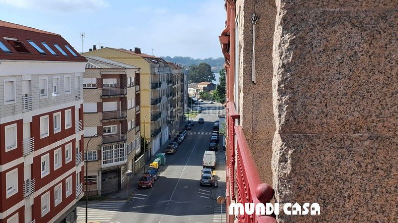 Foto b29e13f4-c22f-4ad6-a033-b87860059b70. Piso  en venta , 3 dormitorios. en Boiro