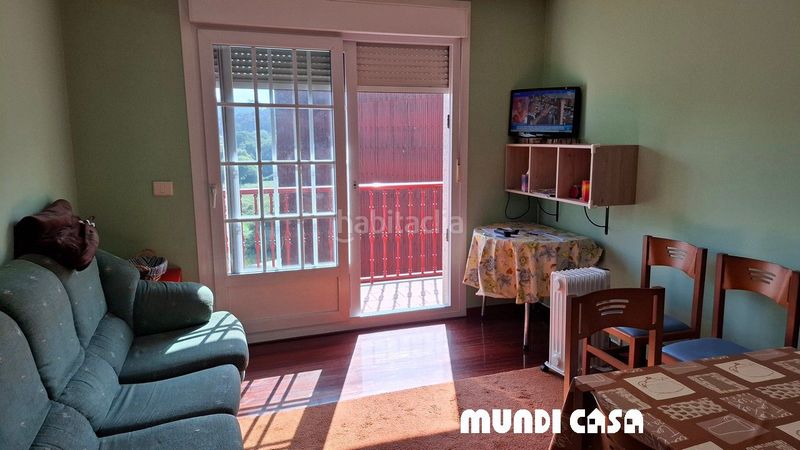 Foto b7c2696c-b87e-4e0f-abae-69c06c3edbda. Piso  en venta , 3 dormitorios. en Boiro