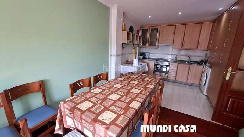 Foto ead615b0-f194-49b4-ba99-20c7bb487862. Piso  en venta , 3 dormitorios. en Boiro