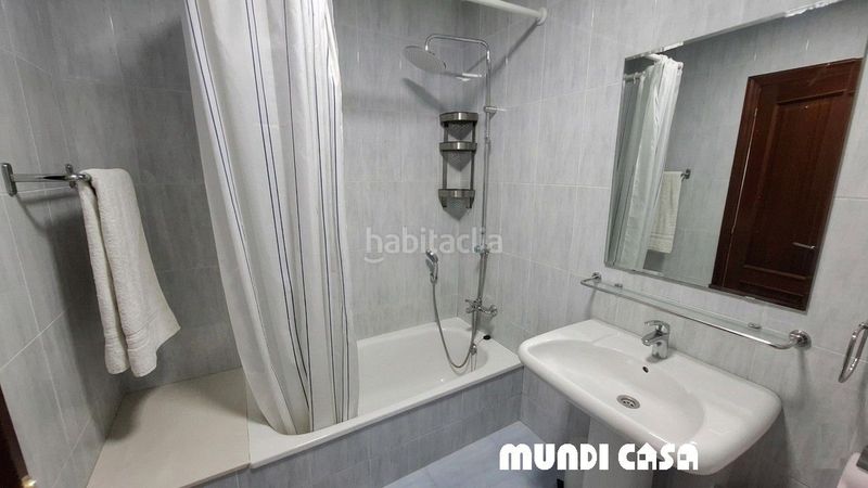 Foto c55cd6e8-9f03-4307-807e-f004d0ee6df0. Apartament amb calefacció aparcament a Boiro