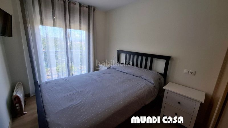 Foto 8ebb0312-9302-4e4c-93ea-3b2ed7cd4850. Apartament amb aparcament a Boiro