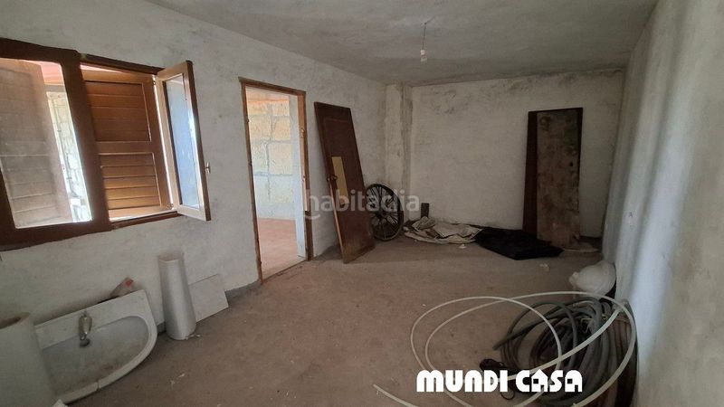 Foto 8525a528-7be4-4ead-97d8-972cd529abe4. Casa a Boiro