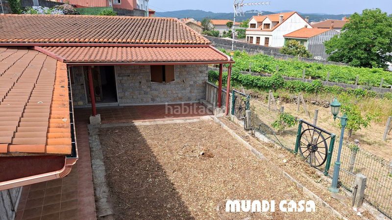 Foto bcc8bbfe-a846-4600-ab71-59edd6997409. Casa a Boiro