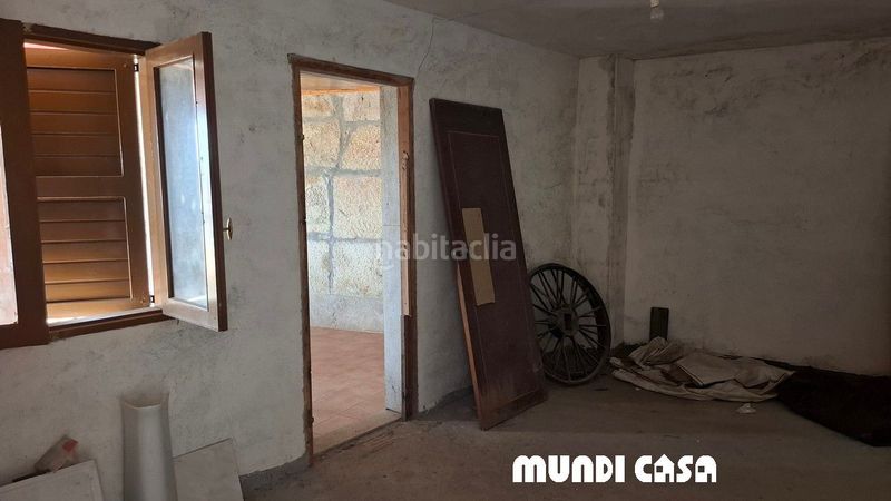 Foto cd4150e1-2c2f-4cfa-9041-79badf4523f8. Casa a Boiro