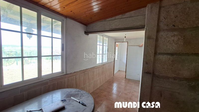 Foto d9febb9b-2095-4f38-ae42-6e7d1c852a78. Casa a Boiro
