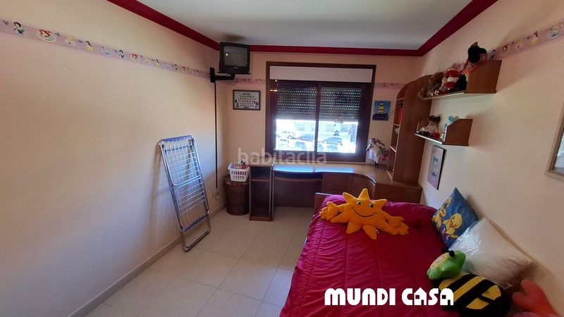 Foto 6f28b5c4-8544-4c78-89f0-d84cd3afbc64. Apartament amb calefacció aparcament a Boiro