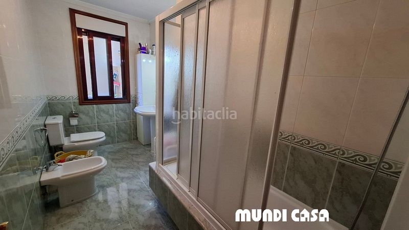 Foto 7d120641-ce5a-4c49-a8a0-da9fb262ce69. Apartament amb calefacció aparcament a Boiro