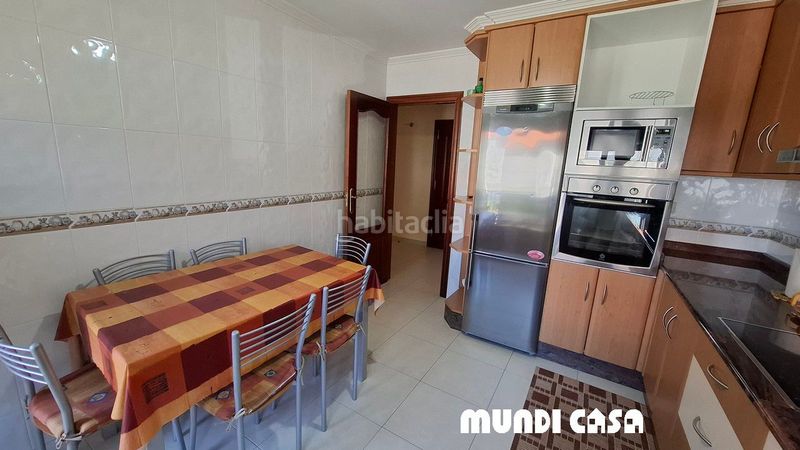 Foto c1b53905-2a7a-4f5b-b25e-6b3b6b882655. Apartament amb calefacció aparcament a Boiro