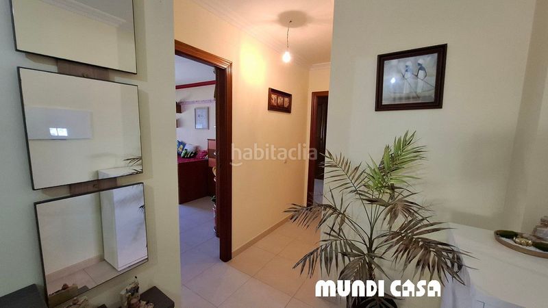 Foto 790a5221-b725-4d33-a3be-1415e68f2f3e. Apartament amb calefacció aparcament a Boiro