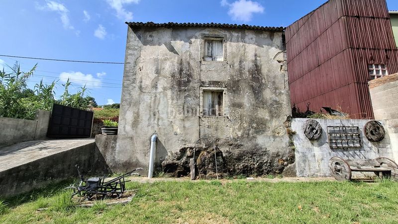 Foto f68d3ef5-e077-4538-947b-95817210388f. Casa a Boiro