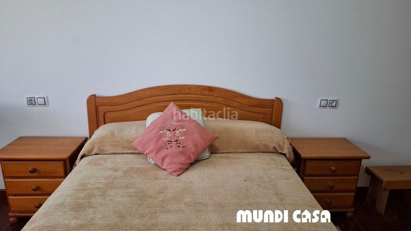 Foto 04450e34-3471-4447-8512-0a28f8cba9b8. Apartament amb calefacció aparcament a Boiro