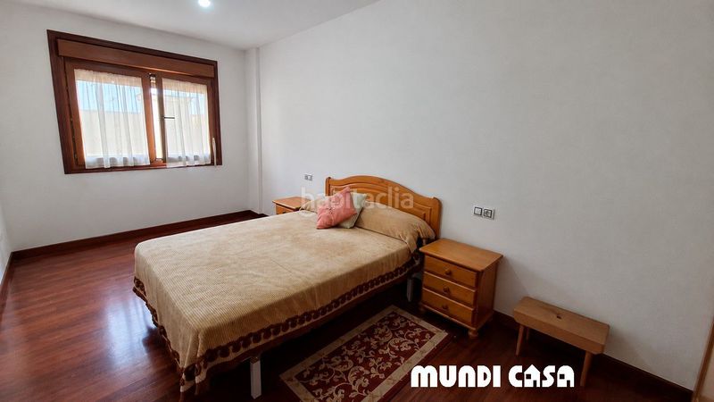 Foto c7058323-b540-43eb-9869-8e9a02033fc3. Apartament amb calefacció aparcament a Boiro