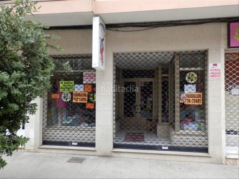 Foto 6d427dd7-3c88-412a-9424-38797c1fe789. Location local commercial dans n/a dans Boiro