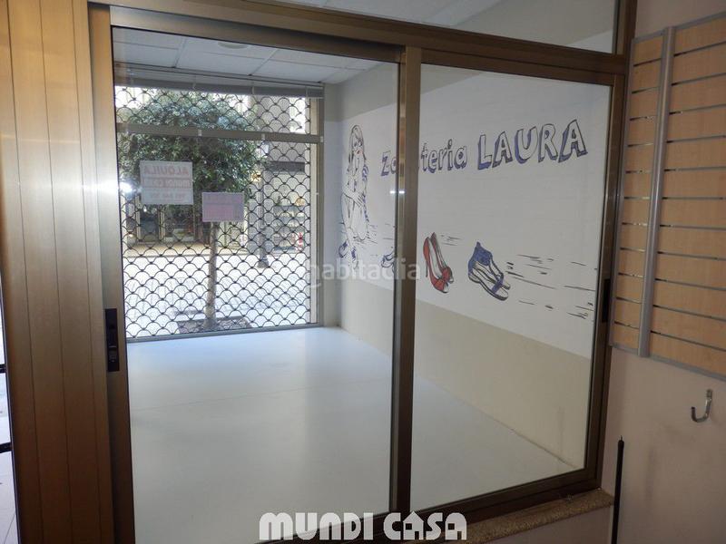 Foto 6f33bb4d-7ec7-41e0-899f-fab5bc581ef5. Location local commercial dans n/a dans Boiro