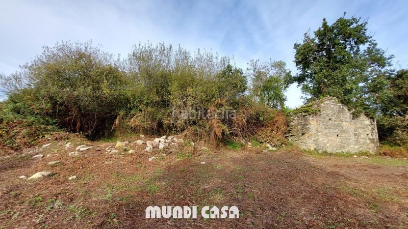 Foto f689178f-51e8-46cc-b4ef-0176a59b20fb. Casa a Rianxo