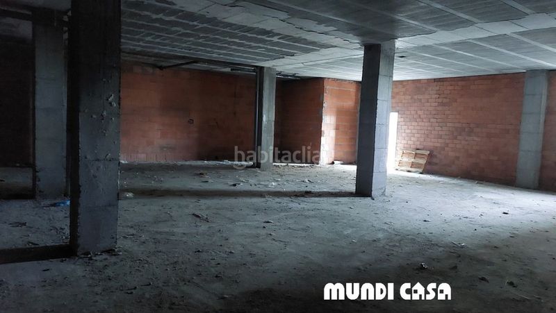 Foto 4cea3ac1-0d75-4e9b-bc9d-aca31cae93e1. Local comercial a Boiro