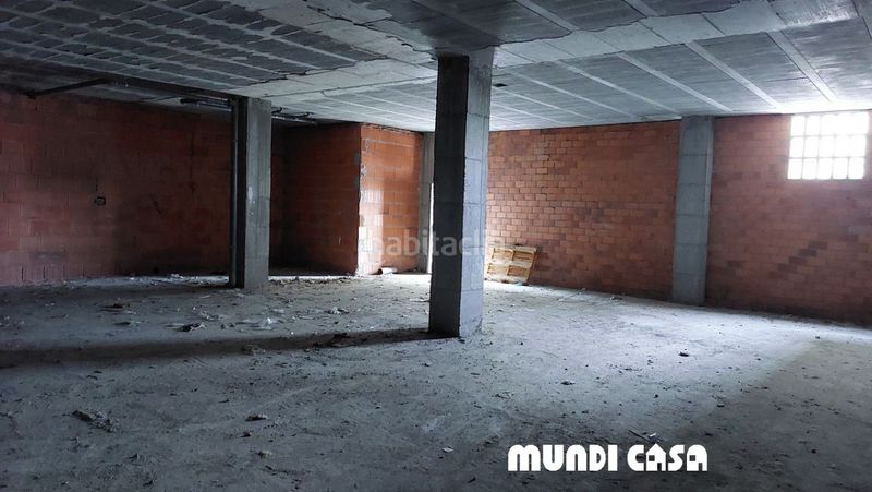 Foto e3b8633e-3375-4d0e-ad58-7ca21dabe0db. Local comercial a Boiro