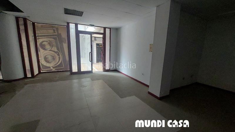 Foto 339ca12c-a2f9-4f4b-9e37-86afb3a8419b. Affitto locale commerciale in Boiro