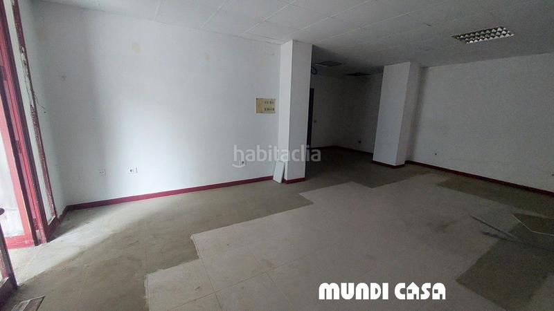 Foto 4d620e48-a95a-4624-bc39-7226a706b567. Affitto locale commerciale in Boiro