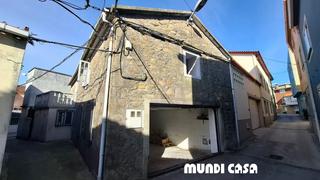 Casa  Pesqueira. Casa en venta en boiro, 5 dormitorios.