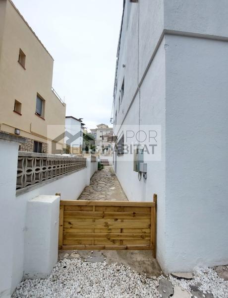 Foto 13fdcb65-0fea-4721-86d6-095ed8d061b1. Edifici a El Colomer - La Bateria - La Coma Llançà