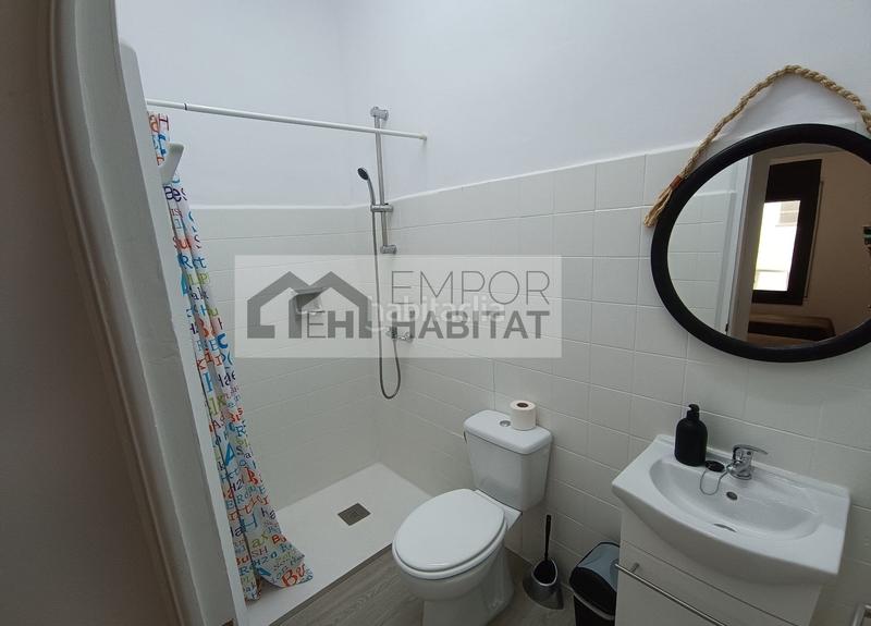 Foto b96e9588-a6c3-4739-9cee-7c29172f0900. Edifici a El Colomer - La Bateria - La Coma Llançà