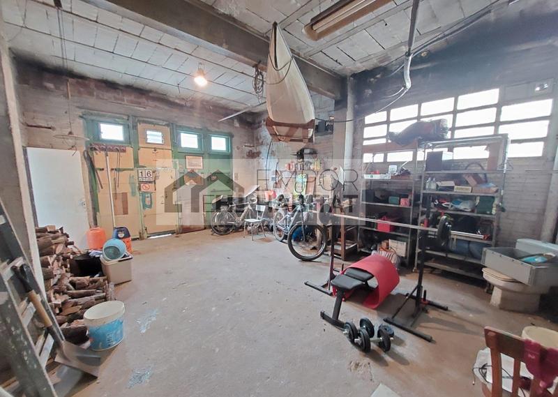 Foto c2154638-df11-44af-aa3d-78a9eff0b960. Edifici a El Colomer - La Bateria - La Coma Llançà