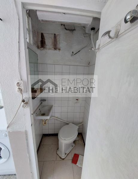 Foto efe43660-f3c9-41b7-9d37-ec3a8386acc6. Edifici a El Colomer - La Bateria - La Coma Llançà