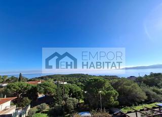 Haus in Grifeu - Cap Ras - Els Estanys - Sant Gens. Cap ras