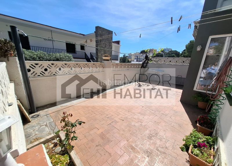 Foto 5e765cb8-96ee-495b-8ae5-0315c90ee645. Apartament amb aparcament a Carboneres - La Farella Llançà
