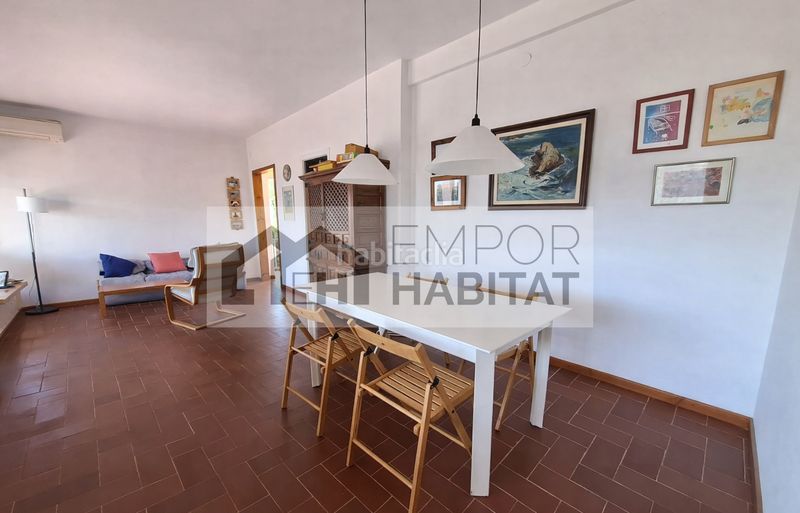 Foto 22907b02-68d2-4850-86f5-e5bca6087e0d. Casa https://emporhabitat.com/ventas-casas-llansa/1-754-cap-ras.htm en Llançà