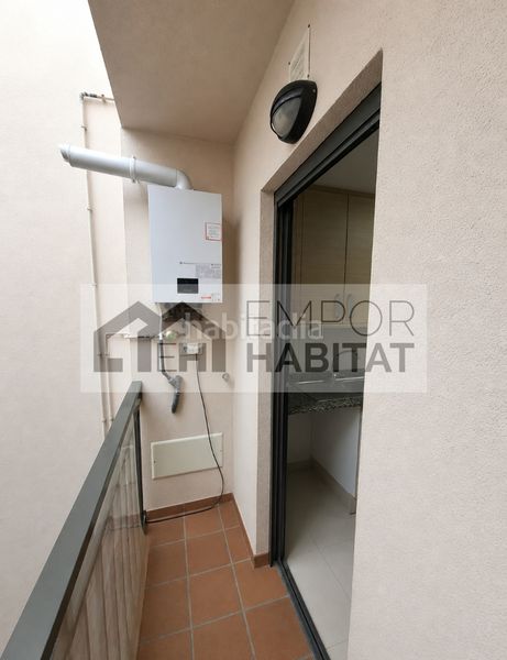 Foto ab11dd35-1453-46d6-9fcf-4672470ff93b. Pis amb aparcament a La Vila Llançà