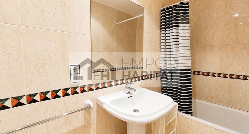 Foto d7867750-65de-4ebf-ac82-d41801dcdaf8. Casa adosada https://emporhabitat.com/ventas-casas-/1-758-.htm en Colera
