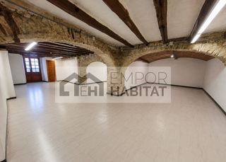 Casa a schiera in La Vila. Https://emporhabitat.com/ventas-casas-llansa/1-763-la-vila.htm