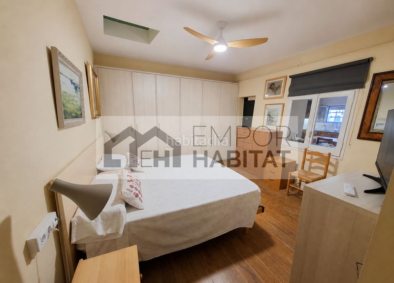 Foto e6dfe01e-5680-4768-b864-ecf571299309. Casa adossada amb xemeneia calefacció a La Vila Llançà