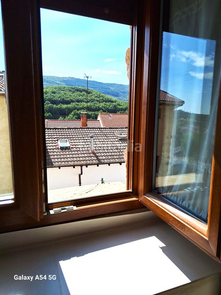 Foto 209b51c1-c2aa-481d-8ffb-d7fe35823d1a. Casa a Barruelo de Santullán