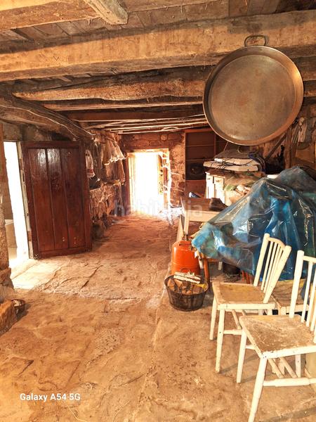 Foto 991e1a4f-4919-4ee2-8bf9-f4db751ec564. Maison dans Valdeprado del Río